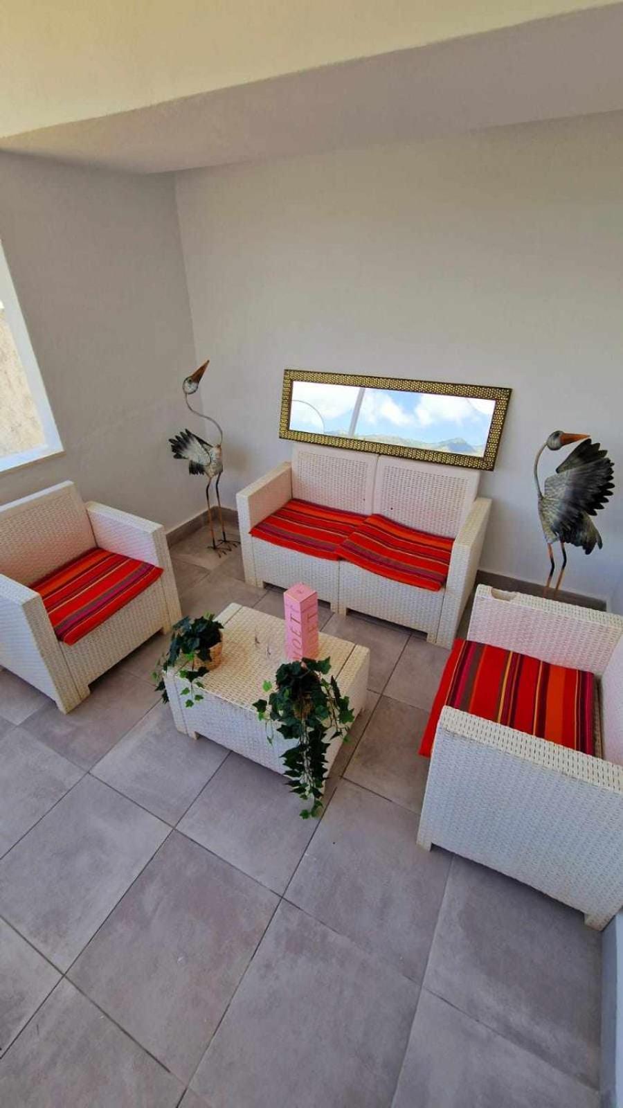 La Villa Escondida 0 Estudio Vista A La Naturaleza 베날마데나코스타 외부 사진